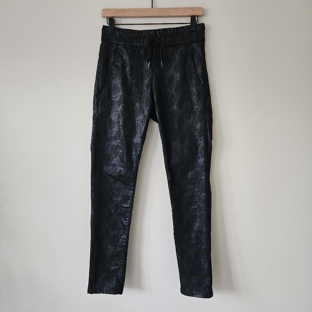 Bevy Flog Black Python Snakeskin Shely Drawstring… - image 4